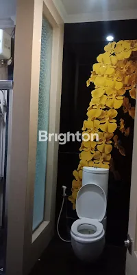 image RUMAH + FURNITURE LENGKAP RUNGKUT ASRI TIMUR (AC, TV, WATERHEATER, KULKAS, SPRINGBED, SOFA, MEJA MAKAN DLL) (8)