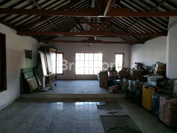 image RUMAH SIAP HUNI DGN LINGKUNGAN NYAMAN DI DAERAH TURANGGA, BUAH BATU, BANDUNG. COCOK UNTUK RUMAH TINGGAL, RUANG USAHA MAUPUN KANTOR (8)