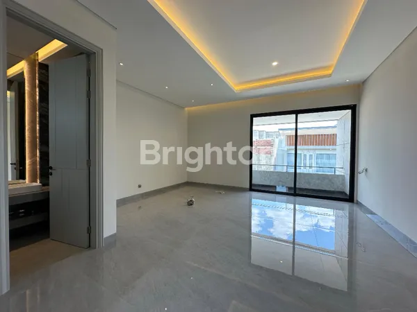 image RUMAH MEWAH BARU GRESS PAKUWON INDAH SELANGKAH KE PAKUWON MALL, CITRALAND DAN GRAHA FAMILY (5)