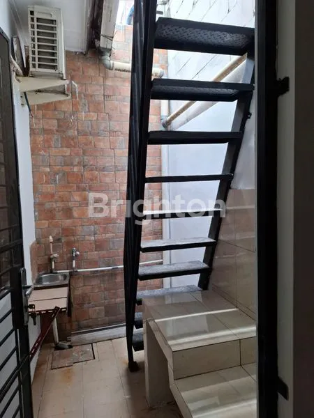 image DIJUAL RUMAH SIAP HUNI KOTA WISATA CIBUBUR (7)