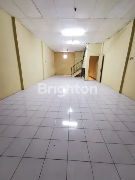 image RUKO SUPER STRATEGIS DI PINGGIR JALAN MARGONDA (6)