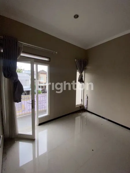 image RUMAH HUNIAN NYAMAN & LOKASI SUPER STRATEGIS SERTA ONE GATE SYSTEM DI TUNJUNGSEKAR KOTA MALANG (8)