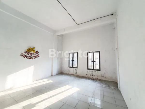 image RUKO JL. LAKSANA. TRAFFIC RAMAI. BANYAK PERTOKOAN. BERADA DI ANTARA JL. SUTRISNO, JL. SISINGAMARAJA, JL. HALAT (6)