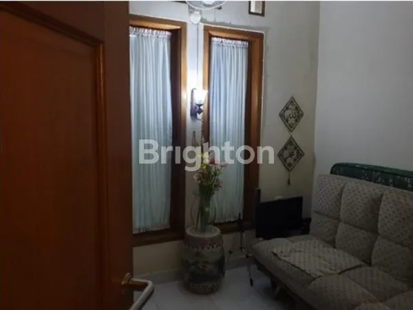 image VILLA BINTARO REGENCY TANGERANG SELATAN (3)