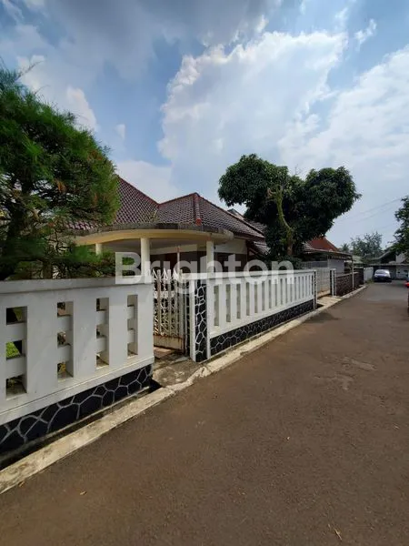 image DI JUAL RUMAH LUAS JAMAN DULU SAMPING KOREM BADAK PUTIH KOTA BOGOR (1)