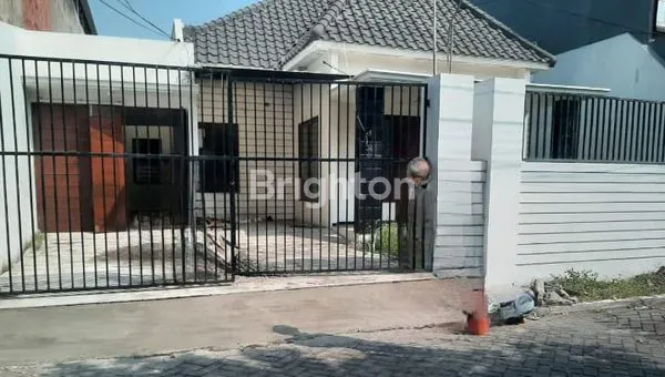 image RUMAH DI MANYAR (INCLUDE 3 AC) (1)