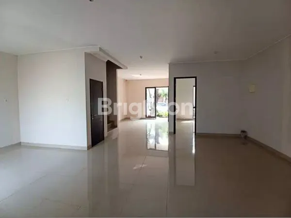 image RUMAH CASA JARDIN 8X18 LEBAR 8 BRAND NEW (4)