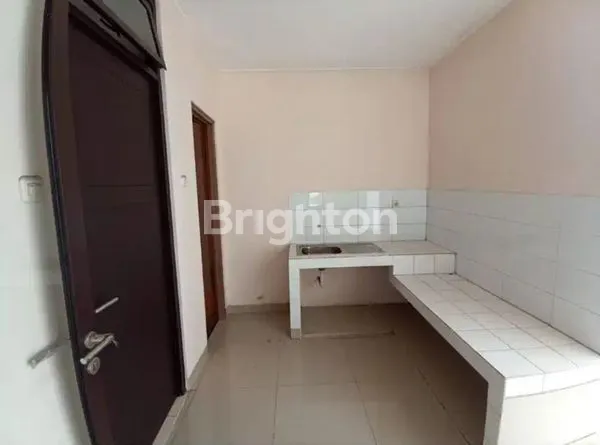 image RUMAH CASA JARDIN 8X18 LEBAR 8 BRAND NEW (5)