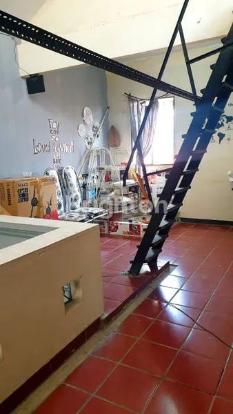 image NIRWANA EXECUTIVE TERMURAH, 1 M SAJA ISTIMEWA . ROW JALAN 3 MOBIL , MINIM RENOV .DEKAT MERR, KEDUNGBARUK, BARUK UTARA, RUNGKUT ASRI, PANDUGO, NGINDEN, PRAPEN INDAH (4)