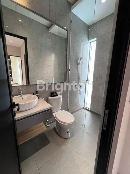 image RUMAH STYLISH DI THE PARKVILLE PEKANBARU (8)