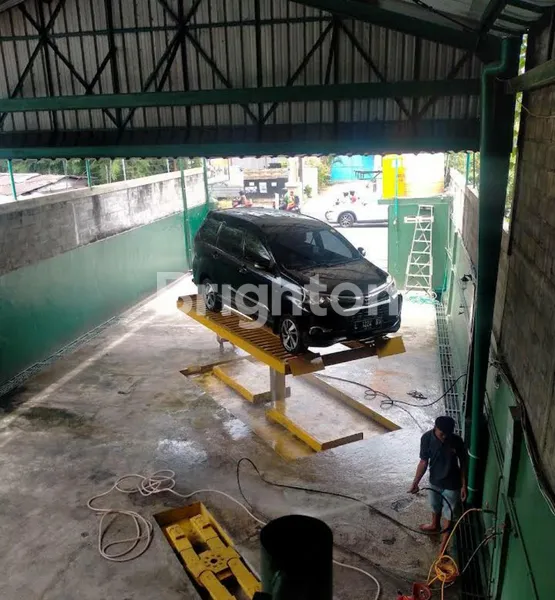 image GUDANG WORKSHOP MOBIL DAN CAR WASH DI SEMOLOWARU SURABAYA (3)