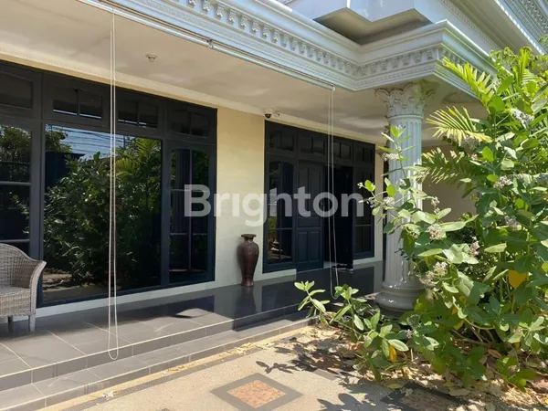 image RUMAH MEWAH KLASIK DHARMAHUSADA SURABAYA DEKAT GALAXY MALL, KERTAJAYA (4)