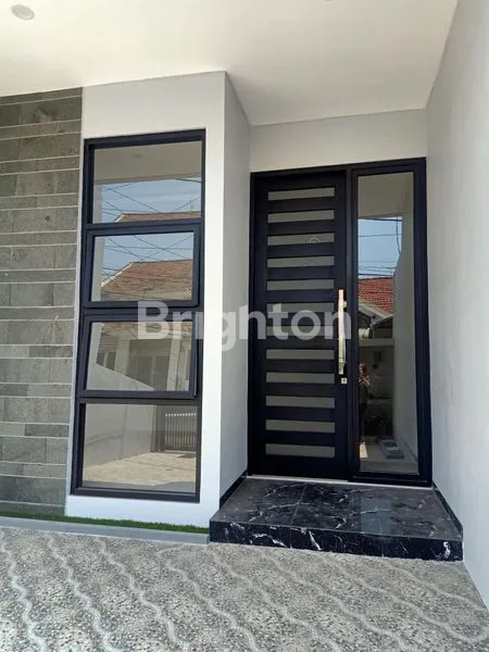 image MURAH RUMAH BARU GRESS KLAMPIS SEMOLO (2)