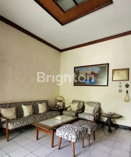 image RUMAH SECOND 1,5 LANTAI KENDANGSARI DEKAT UBAYA, TENGGILIS MEJOYO (2)