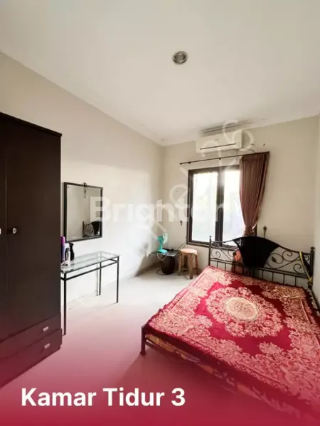 image RUMAH MEWAH DI CENTRAL PARK A.YANI  (3)