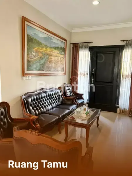 image RUMAH MEWAH DI CENTRAL PARK A.YANI  (6)