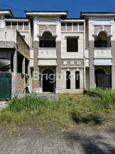 image VILLA MURAH PAKAM KEMIRI (1)