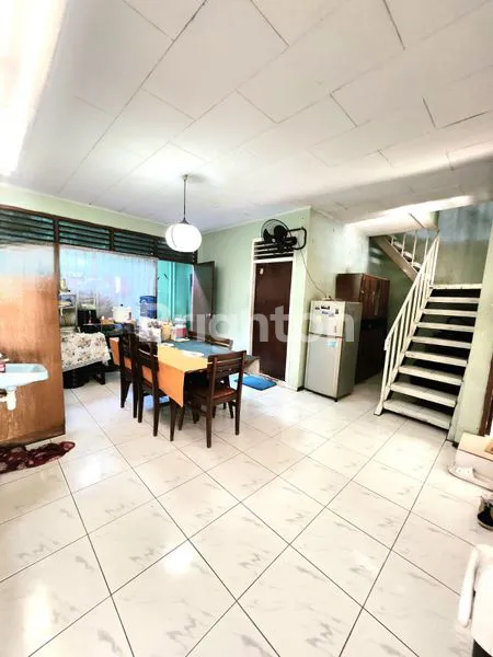 image RUMAH . KEMANGGISAN , DEKAT SLIPI (3)