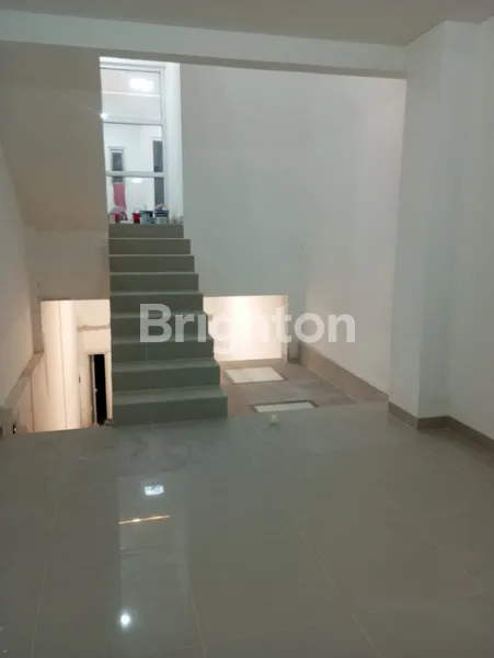 image RUKO BARU 5 LANTAI MODEL SPLIT LEVEL DI GROGOL (4)