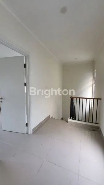 image RUMAH CLUSTER AGNESI GADING SERPONG (7)
