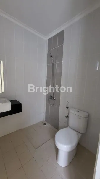 image RUMAH CLUSTER AGNESI GADING SERPONG (8)