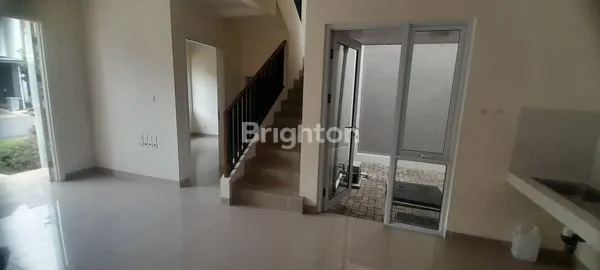 image RUMAH CLUSTER AGNESI GADING SERPONG (3)