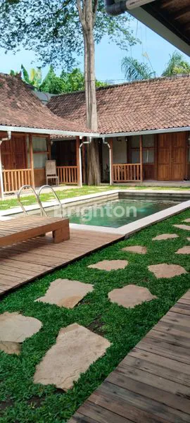 image KOSAN ELIT 11 KAMAR UNIK NUANSA KAYU  (2)