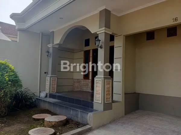 image RUMAH HUNIAN PREMIUM LOKASI STRATEGIS JALAN RONGGOWARSITO KEDIRI (2)