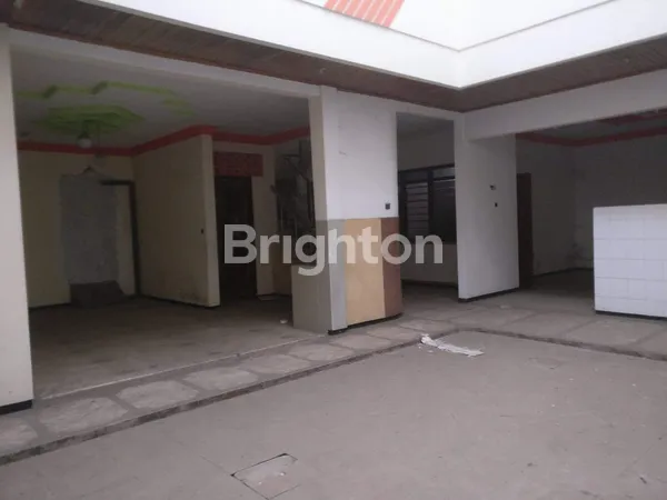 image RUMAH PUSAT KOTA SURABAYA (5)