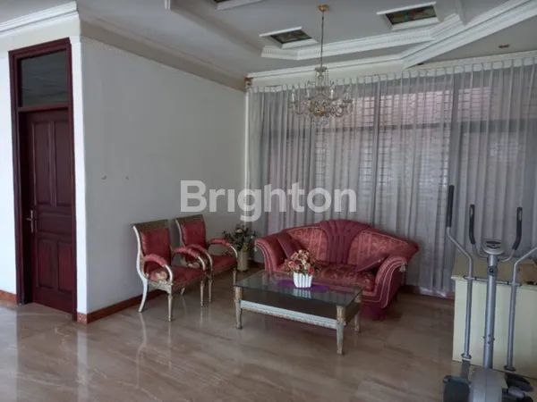 image JUAL RUMAH PUSAT KOTA SURABAYA SERUNI ( TENGAH KOTA ) (4)