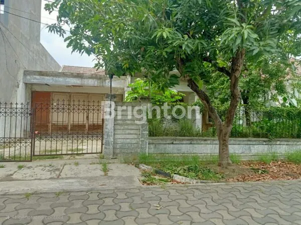 image RUMAH HITUNG TANAH DI KAWASAN HUNIAN MANYAR INDAH (1)