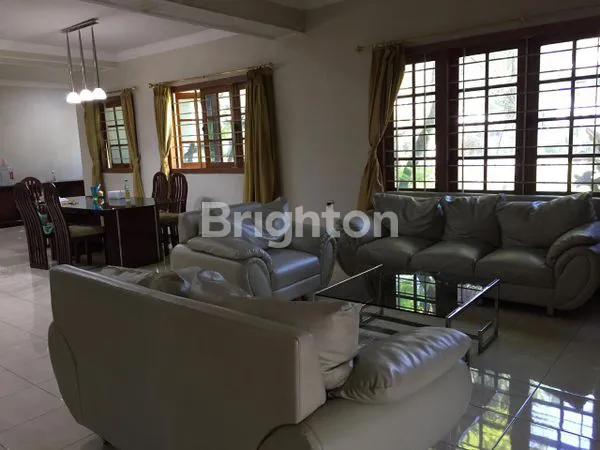 image VILLA BAGUS DI BATU MALANG (6)