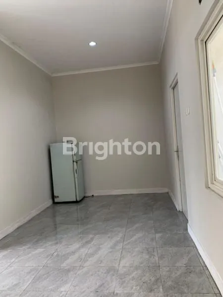 image RUMAH SIAP HUNI DI PERUMAHAN PURI SURYA JAYA (6)