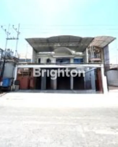 image RUMAH COCOK UNTUK TEMPAT USAHA LOKASI STRATEGIS DEKAT TUNJUNGAN PLAZA GRAND CITY KAYOON SULAWESI GUBENG PANGLIMA SUDIRMAN RAYA DARMO KERTAJAYA (1)