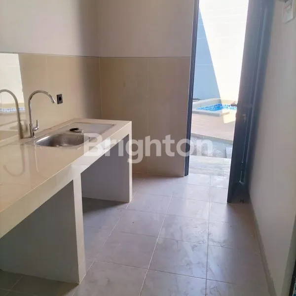 image RUMAH MEWAH (6)