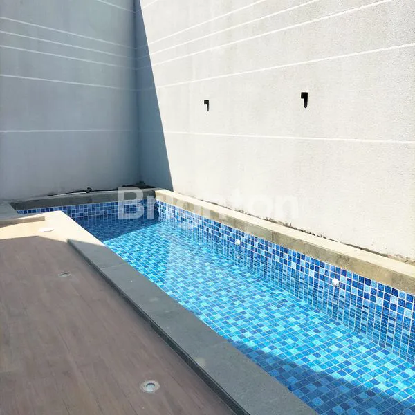 image RUMAH MEWAH (1)