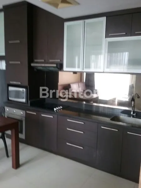 image APARTEMEN WATERPLACE FULL FURNISH LANTAI 10 SURABAYA BARAT (5)