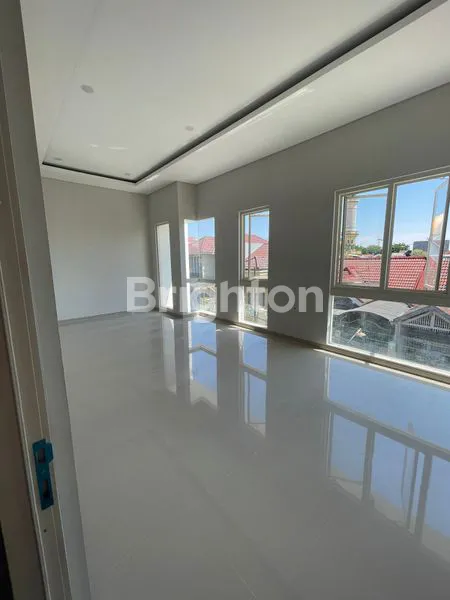 image RUMAH MINIMALIS 2 LANTAI DI KAWASAN HUNIAN SUTOREJO PRIMA SURABAYA (3)