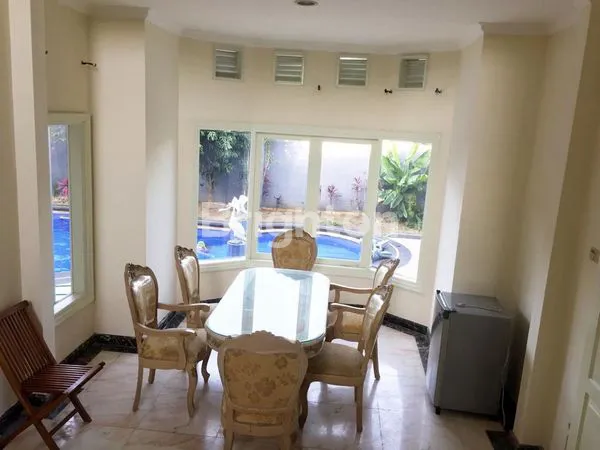 image RUMAH MEWAH DEKAT KAMPUS UB2 MALANG  (5)