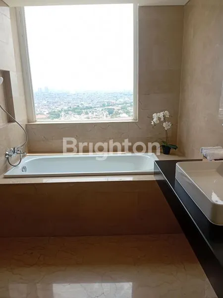 image APARTEMEN MEWAH DI SPRINGHILL ROYALE SUITES (3)