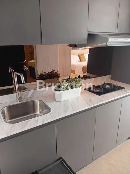 image APARTEMEN MEWAH DI SPRINGHILL ROYALE SUITES (7)