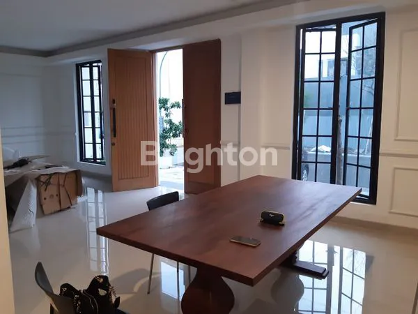 image RUMAH BARU 2 LANTAI GRIYA REMPOA CIPUTAT TIMUR TANGERANG SELATAN (4)