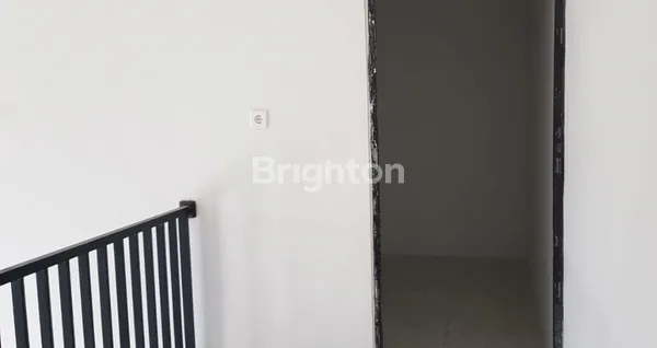 image RUMAH BARU SIAP HUNI  MEZZANNE GRAHA SURYA (5)