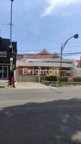 image RUMAH DI DIENG RAYA, PARKIRAN LUAS (1)