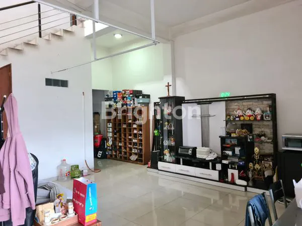image RUMAH SIAP HUNI GANDEKAN, JEBRES, SURAKARTA (3)