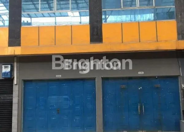 CBD POLONIA RUKO GANDENG