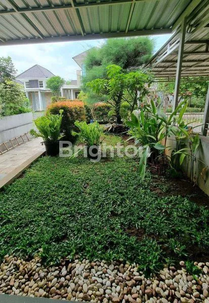 image RUMAH CANTIK 2 LANTAI SIAP HUNI, FULL FURNISH, MONTANA HILLS, TAMAN DAYU, PANDAAN, PASURUAN, JAWA TIMUR (5)