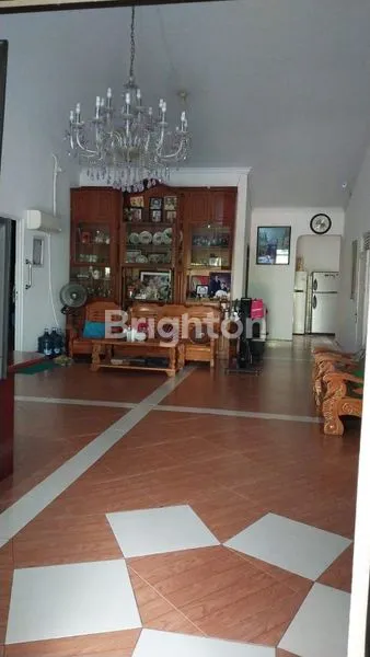 image RUMAH DIDAERAH ELITE PONDOK INDAH DENGAN HARGA NJOP (4)