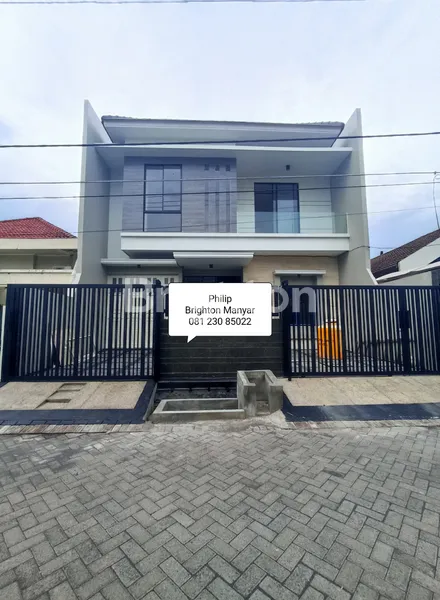 image RUMAH BARU 2LT, MANYAR KERTODI, TENGAH KOTA, ROW 3 JLN MBL (1)