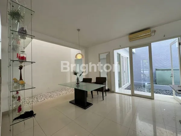 image RUMAH 2 LANTAI MURAH PAKUWON CITY SAN ANTONIO MINIMALIS DEKAT MULYOSARI SUTOREJO KENJERAN (8)